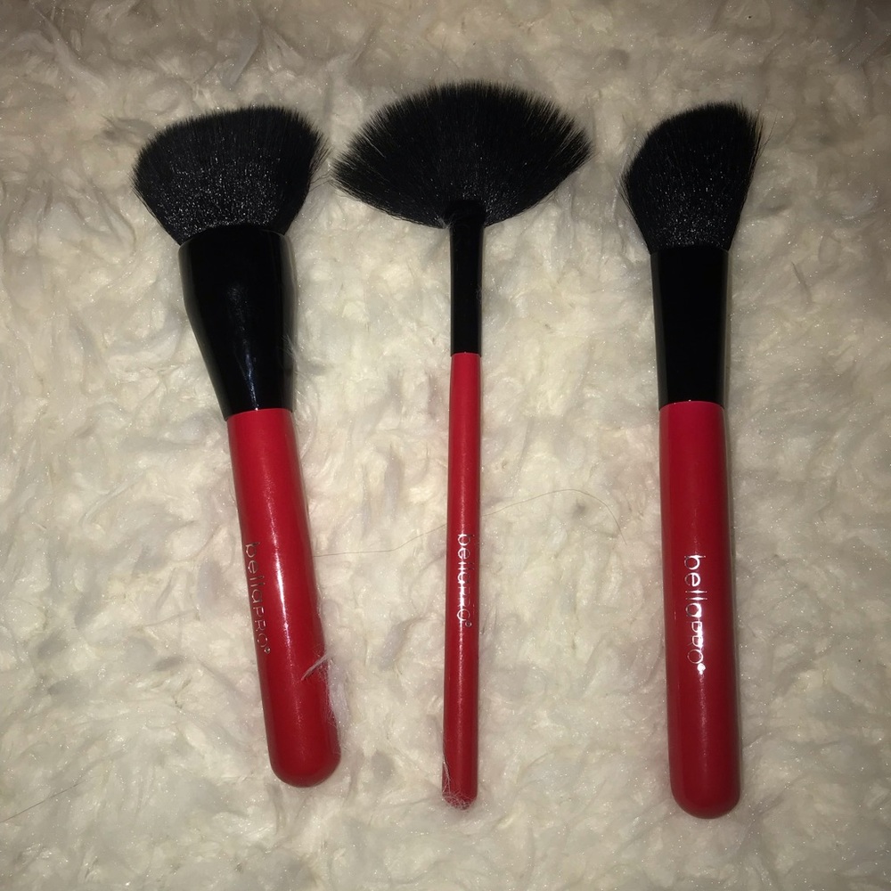 Makeup brushes - Picture 2 of 3